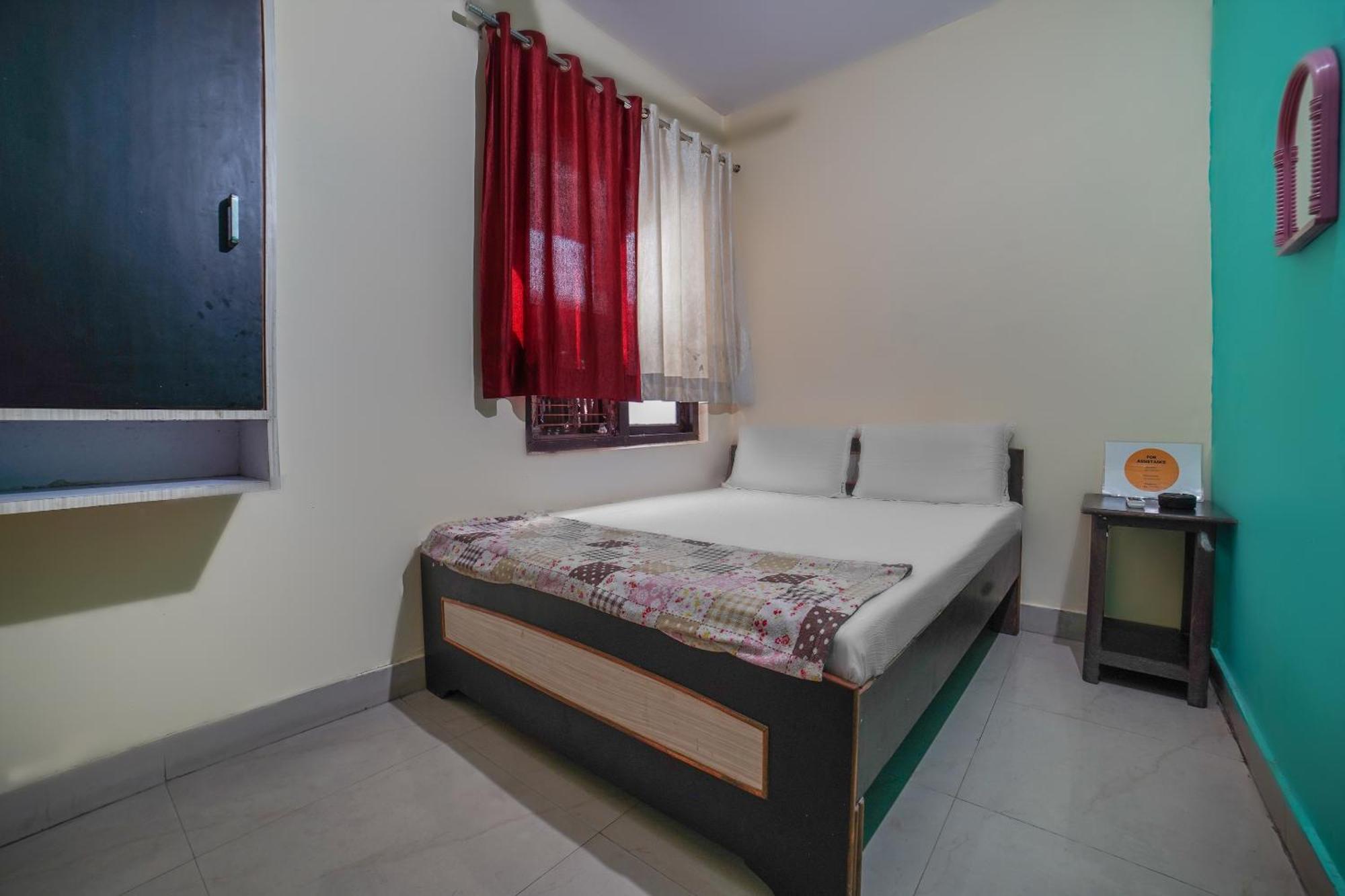 Rudrapur Spot On Komfort Guest House מראה חיצוני תמונה